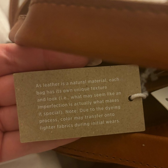 NWT Madewell Sydney Crossbody Zip Top Bag - Picture 11 of 16